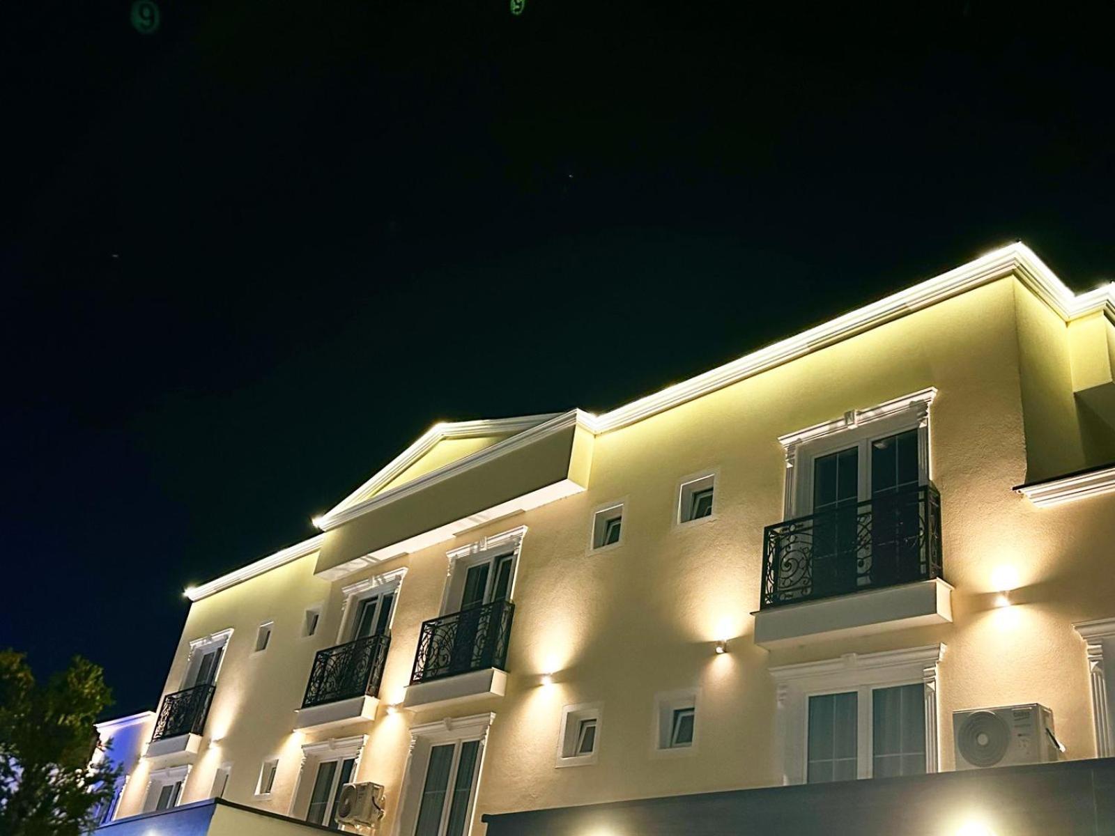 Hotel Europa Prishtina Priștina Exterior foto